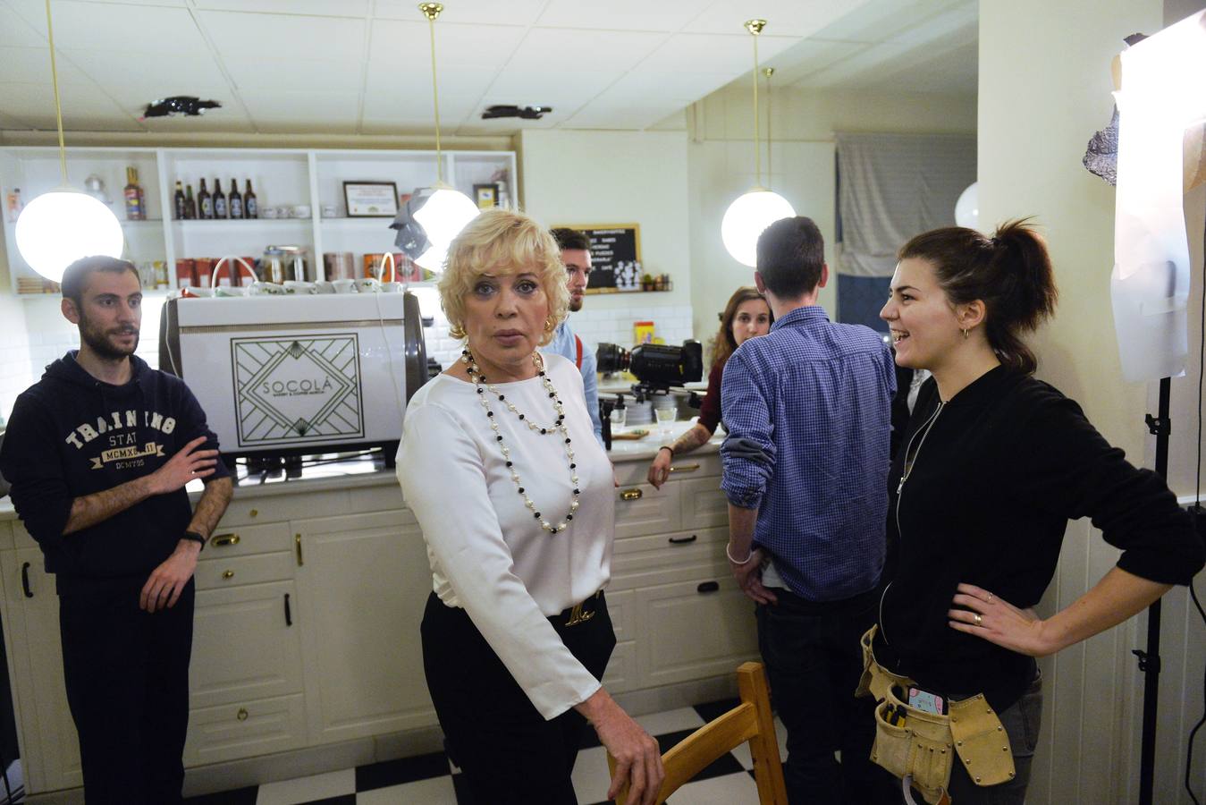 En 'Las cosas absurdas que pensamos y no decimos', la totanera encarna el personaje de Julia en su vuelta al cine después de 40 años