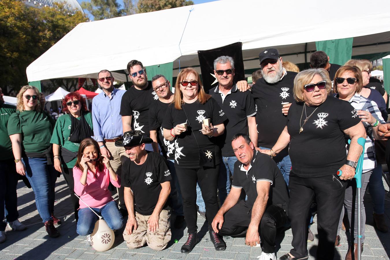 Unas 600 personas celebran en el Cuartel de Artillería el Medio Año Festero