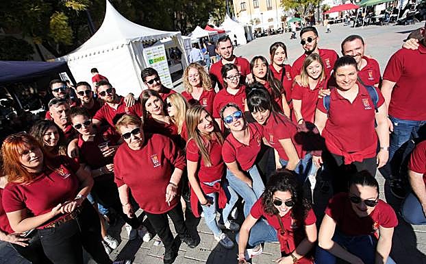 Participantes en la jornada de convivencia celebrada este domingo en el Cuartel de Artillería. 