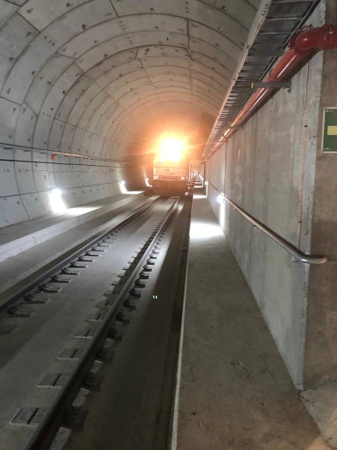 Decenas de vecinos participaron ayer en un simulacro de accidente ferroviario