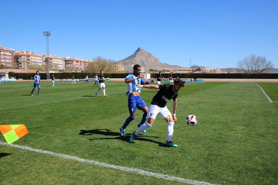 Empate de los de Pontes ante el colista en un partido en el que los locales fueron superiores, pero no tuvieron acierto de cara a la portería rival