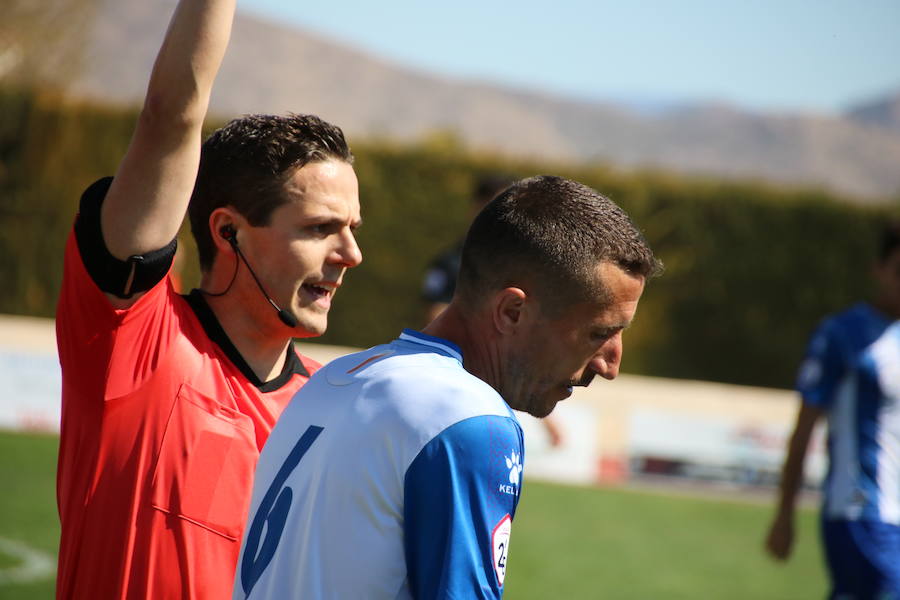 Empate de los de Pontes ante el colista en un partido en el que los locales fueron superiores, pero no tuvieron acierto de cara a la portería rival