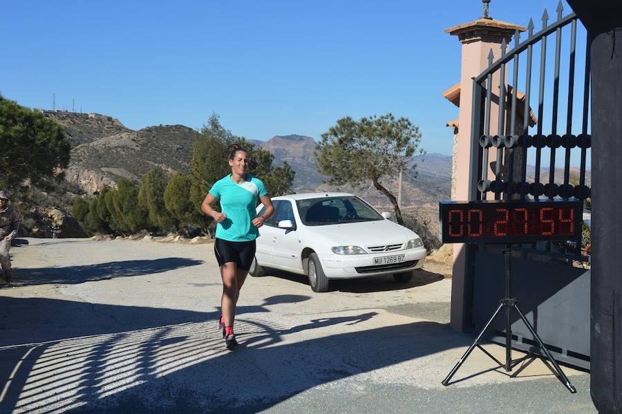 El atleta del Club Triatlón Cartagena completa la prueba en 19:26 minutos, por los 26:04 de la corredora del Cartagena Trail