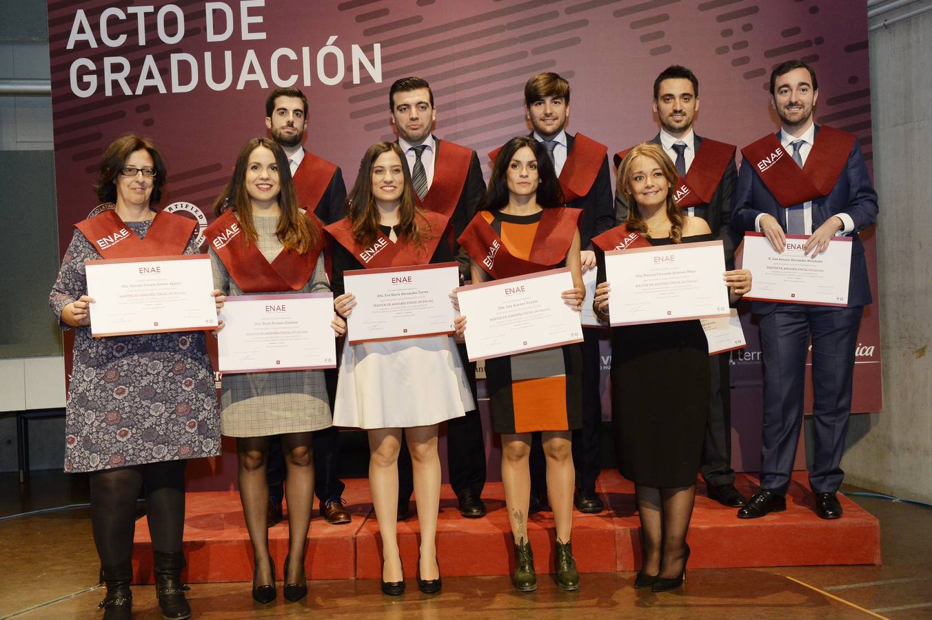La Facultad de Economía y Empresa de la Universidad de Murcia acogió este viernes el acto de graduación de los alumnos de la ENAE Business Scho