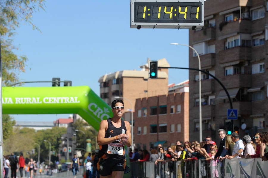 Andrés Mico consigue la victoria en 1 hora y 9 minutos, mientras que Inma Pérez hace una marca de 1 hora y 26 minutos y se lleva la prueba femenina