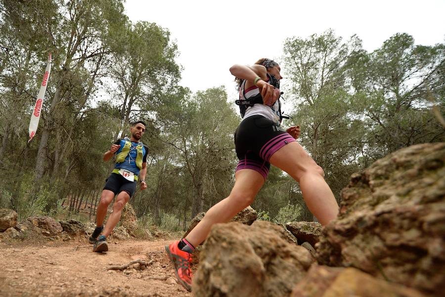 El corredor marroquí asentado en la Region es el más rápido en la prueba de trail running, seguido por el catalán Andreu Simón y el cántabro Borja Fernández