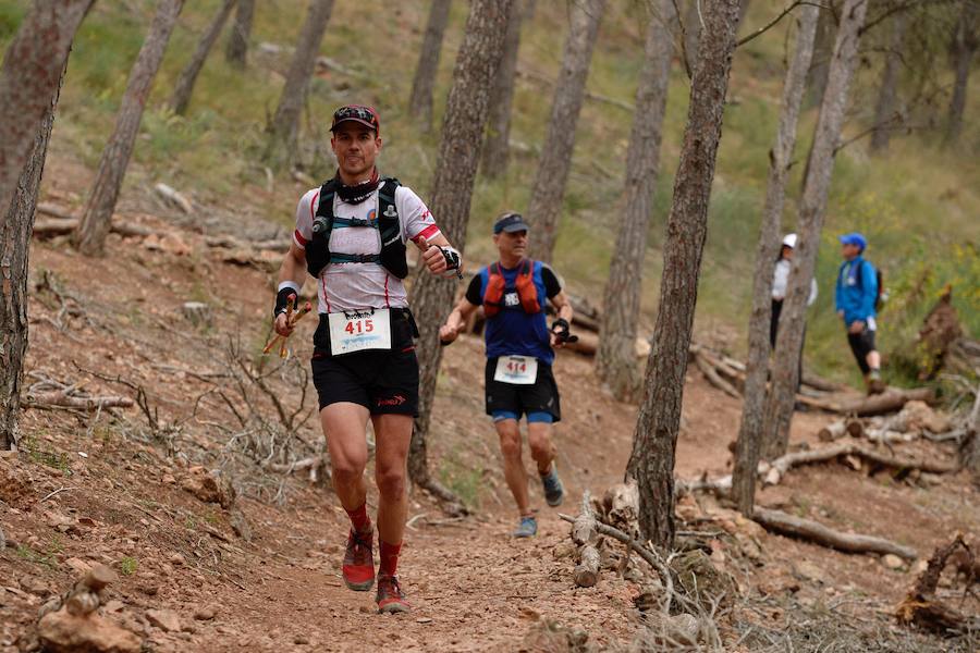 El corredor marroquí asentado en la Region es el más rápido en la prueba de trail running, seguido por el catalán Andreu Simón y el cántabro Borja Fernández