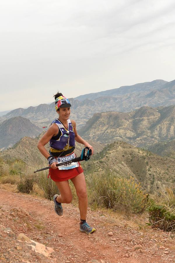 El corredor marroquí asentado en la Region es el más rápido en la prueba de trail running, seguido por el catalán Andreu Simón y el cántabro Borja Fernández