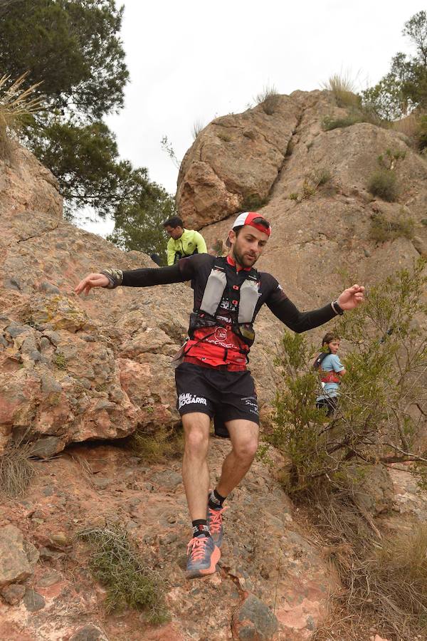 El corredor marroquí asentado en la Region es el más rápido en la prueba de trail running, seguido por el catalán Andreu Simón y el cántabro Borja Fernández