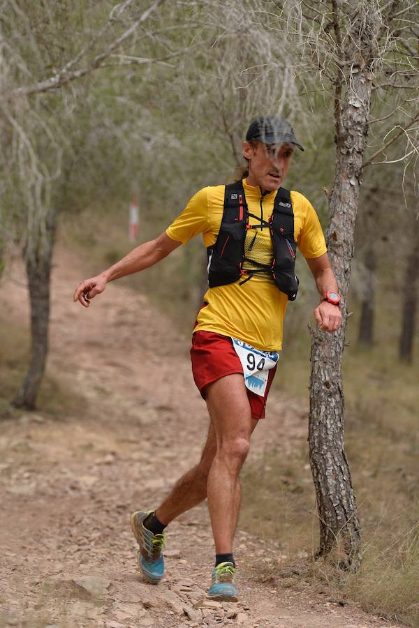 El corredor marroquí asentado en la Region es el más rápido en la prueba de trail running, seguido por el catalán Andreu Simón y el cántabro Borja Fernández