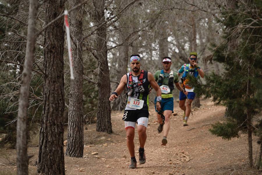 El corredor marroquí asentado en la Region es el más rápido en la prueba de trail running, seguido por el catalán Andreu Simón y el cántabro Borja Fernández