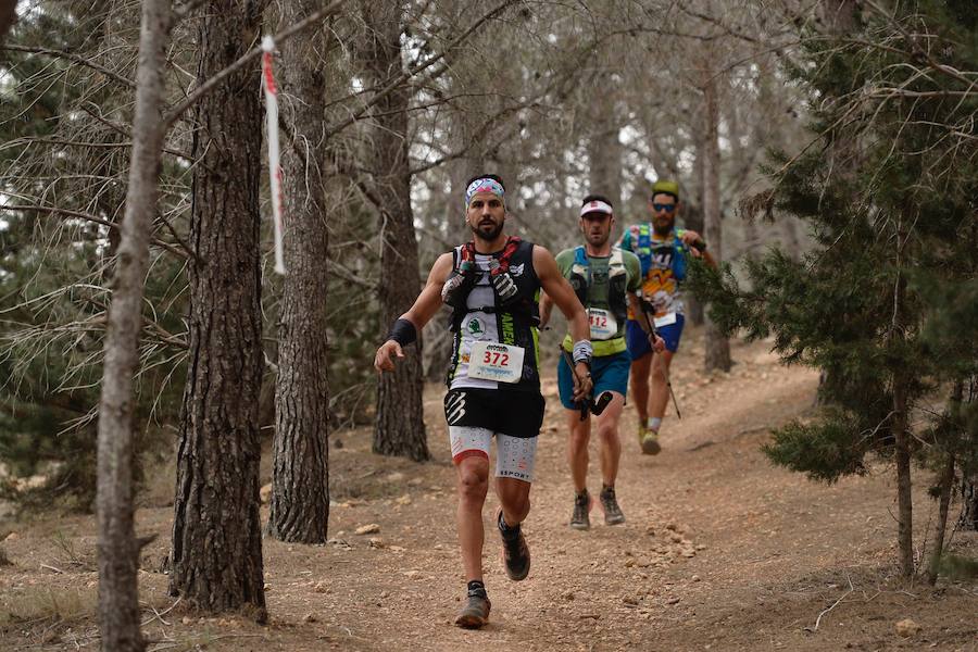 El corredor marroquí asentado en la Region es el más rápido en la prueba de trail running, seguido por el catalán Andreu Simón y el cántabro Borja Fernández