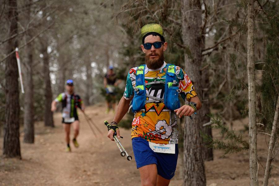 El corredor marroquí asentado en la Region es el más rápido en la prueba de trail running, seguido por el catalán Andreu Simón y el cántabro Borja Fernández