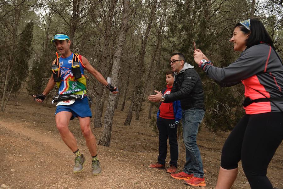 El corredor marroquí asentado en la Region es el más rápido en la prueba de trail running, seguido por el catalán Andreu Simón y el cántabro Borja Fernández