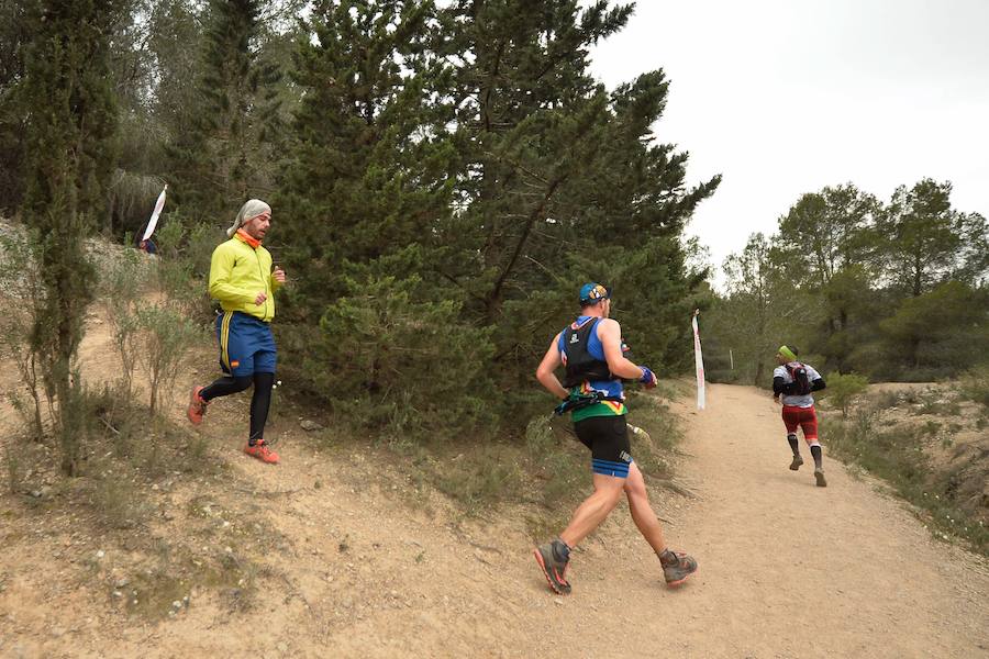 El corredor marroquí asentado en la Region es el más rápido en la prueba de trail running, seguido por el catalán Andreu Simón y el cántabro Borja Fernández