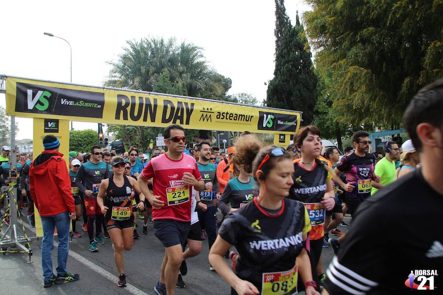 Francisco Pastor gana la prueba con un tiempo de 33:35 minutos en los 10 kilómetros, imponiéndose en féminas Saray Paredes con una marca de 42:15