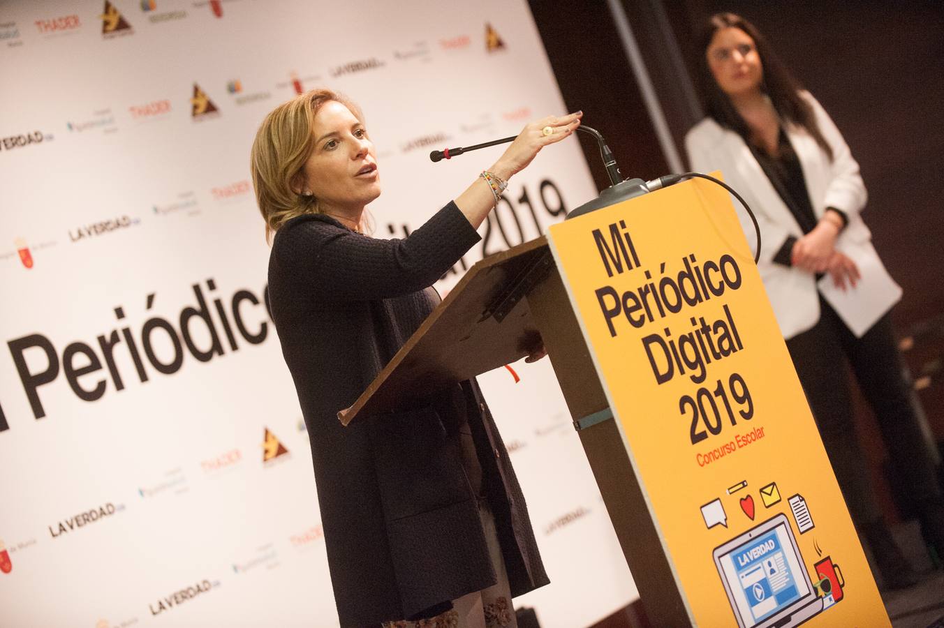 Los grupos Cazanoticias 3.0, Los Metamórficos, Weare2, Chiripifláuticos, Los Periodistas sin Fronteras y Diario IP, ganadores de la décima edición del concurso escolar 'Mi Periódico Digital'