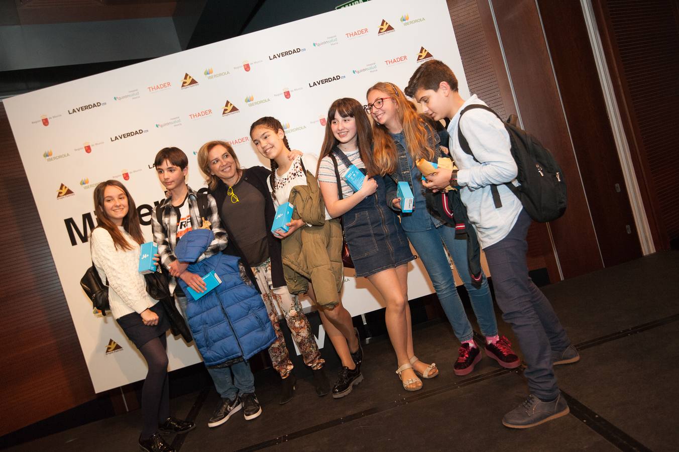 Los grupos Cazanoticias 3.0, Los Metamórficos, Weare2, Chiripifláuticos, Los Periodistas sin Fronteras y Diario IP, ganadores de la décima edición del concurso escolar 'Mi Periódico Digital'