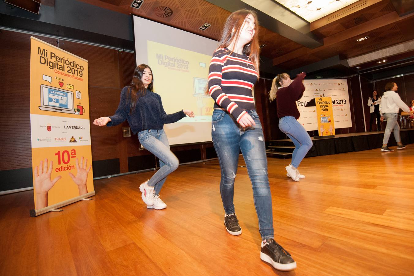 Los grupos Cazanoticias 3.0, Los Metamórficos, Weare2, Chiripifláuticos, Los Periodistas sin Fronteras y Diario IP, ganadores de la décima edición del concurso escolar 'Mi Periódico Digital'