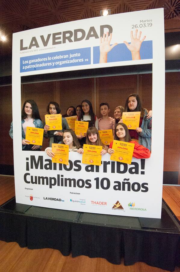Los grupos Cazanoticias 3.0, Los Metamórficos, Weare2, Chiripifláuticos, Los Periodistas sin Fronteras y Diario IP, ganadores de la décima edición del concurso escolar 'Mi Periódico Digital'
