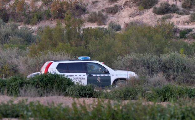 La Guardia Civil investiga el presunto asesinato de un hombre en el cauce del Guadalentín en Totana