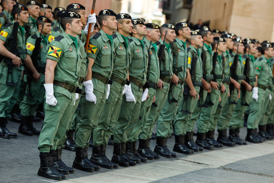 El acto estuvo presidido por el teniente general Jefe de la Fuerza Terrestre del Ejército de Tierra, Juan Gómez de Salazar Mínguez, actuando como Madrina la directora de la Orquesta Sinfónica de la Región de Murcia, Virginia Martínez Fernández