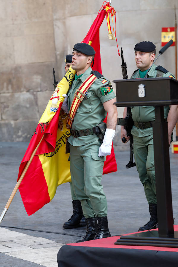 El acto estuvo presidido por el teniente general Jefe de la Fuerza Terrestre del Ejército de Tierra, Juan Gómez de Salazar Mínguez, actuando como Madrina la directora de la Orquesta Sinfónica de la Región de Murcia, Virginia Martínez Fernández