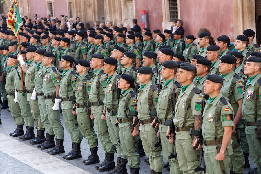 El acto estuvo presidido por el teniente general Jefe de la Fuerza Terrestre del Ejército de Tierra, Juan Gómez de Salazar Mínguez, actuando como Madrina la directora de la Orquesta Sinfónica de la Región de Murcia, Virginia Martínez Fernández