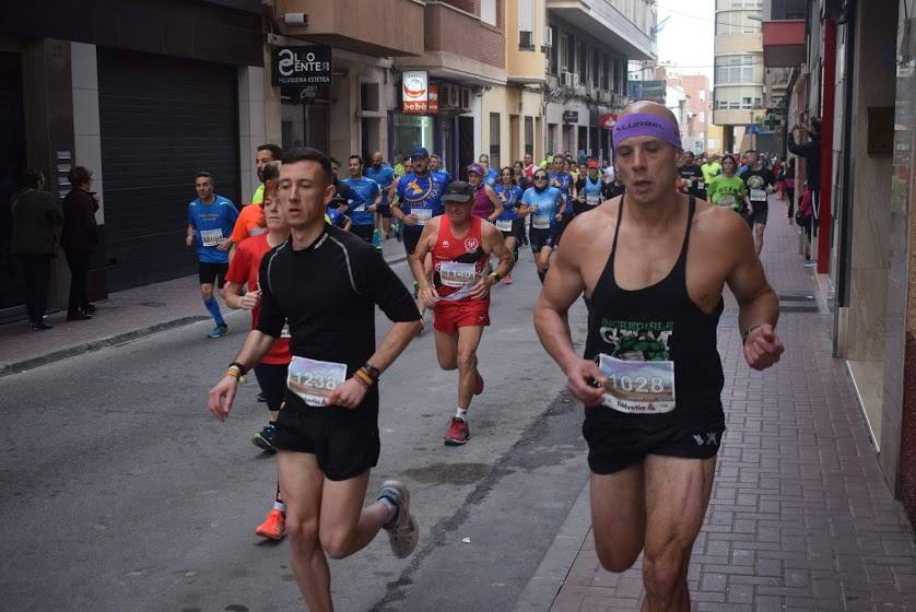 El atleta del Inassa Premium se lleva la prueba con un tiempo de 34:11 minutos, mientras que la corredora del Grupo Alcaraz hace una marca de 44:18