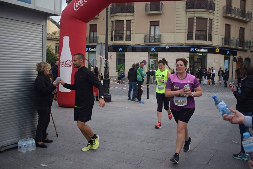 El atleta del Inassa Premium se lleva la prueba con un tiempo de 34:11 minutos, mientras que la corredora del Grupo Alcaraz hace una marca de 44:18