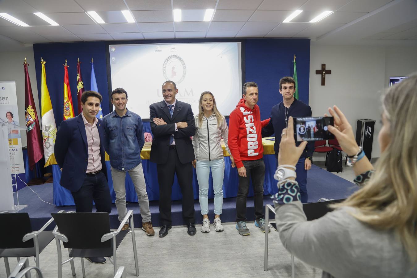 La prueba, con casi 8.000 inscritos, arrancó este jueves con la organización de varios congresos, que se alargarán también a lo largo del día, en el campus de Los Dolores de la UCAM