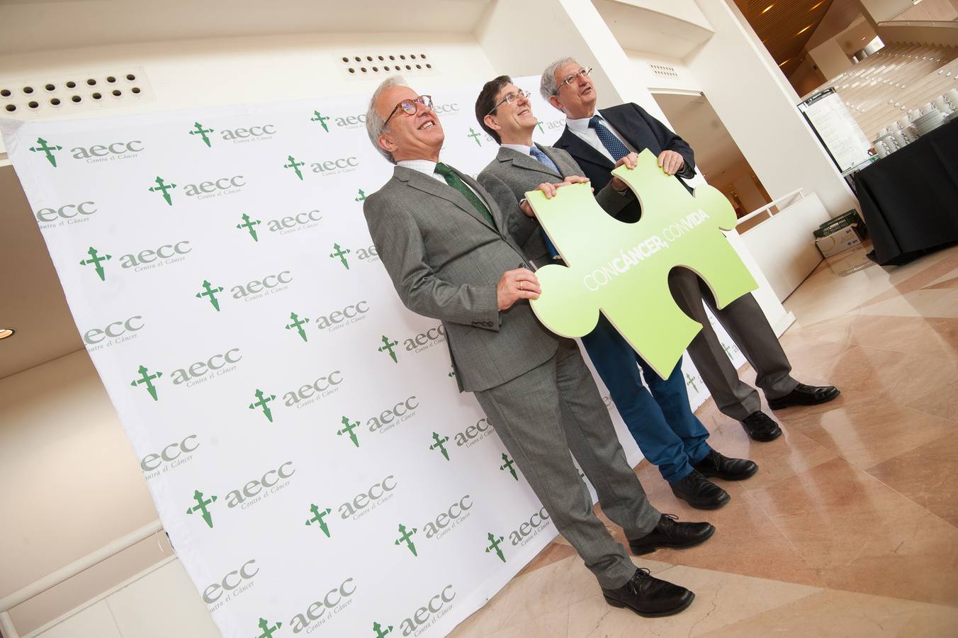 La enfermedad no solo afecta al paciente; las familias también requieren atención