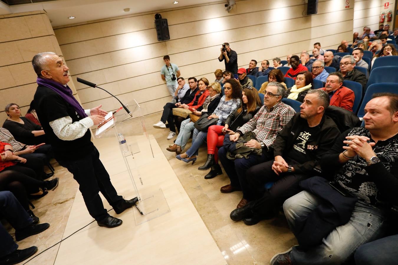El secretario general de UGT, José Álvarez, anunció que se incluirá la reivindicación de una semana laboral de cuatro días, con una quinta jornada dedicada a la formación