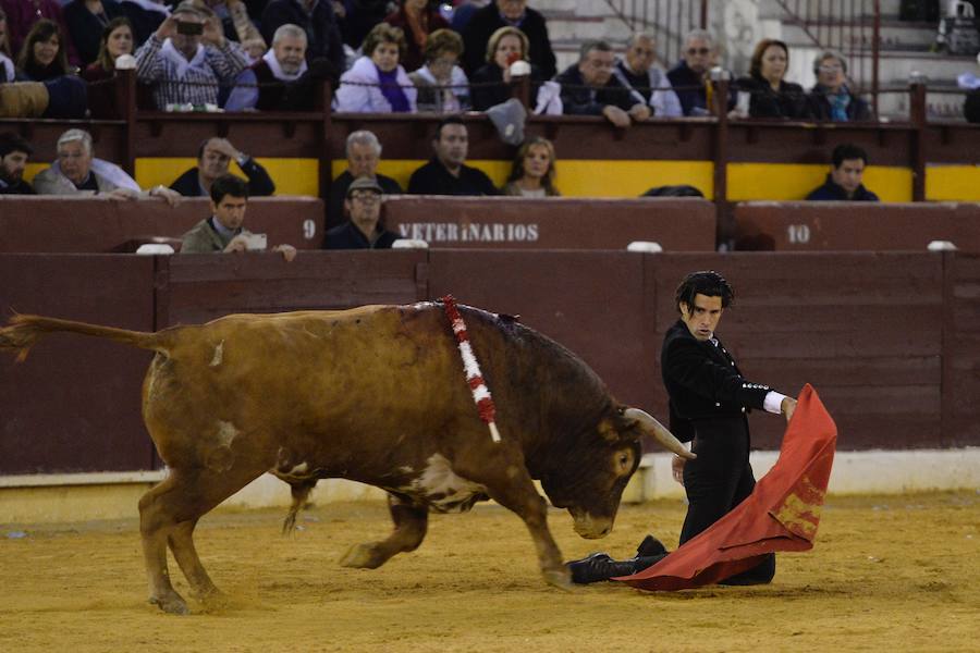 El festival de la AECC celebra su XXV edición con un gran espectáculo. Trece orejas y tres rabos en un festejo de alto nivel artístico