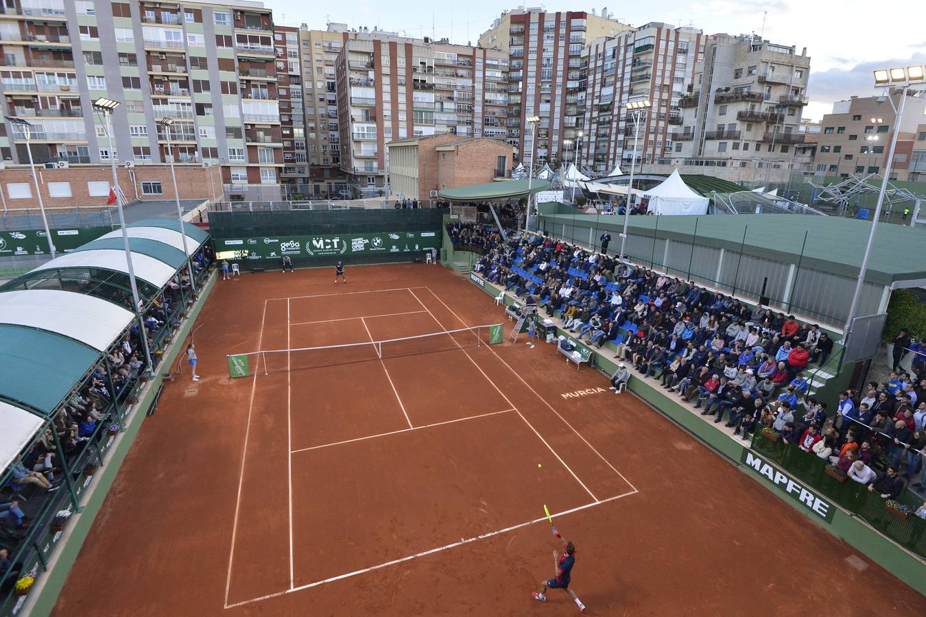 El tenista ilicitano Mario Vilella se impone al murciano en la segunda jornada de la ATP Challenger Murcia Open