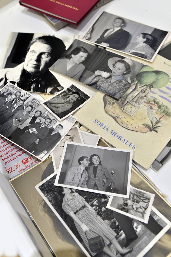 Hasta el 16 de junio se podrá ver la retrospectiva dedicada a una artista que ejerció la crítica de cine y se codeó con artistas de Hollywood