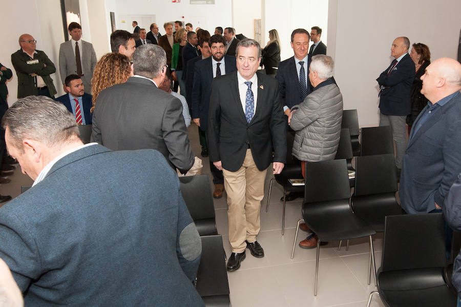 La Región de Murcia contará con la primera organización nacional de productores de fruta con la unión de Apoexpa y Fecoam, según se informó en el cónclave, celebrado en el Museo Pedro Cano de Blanca