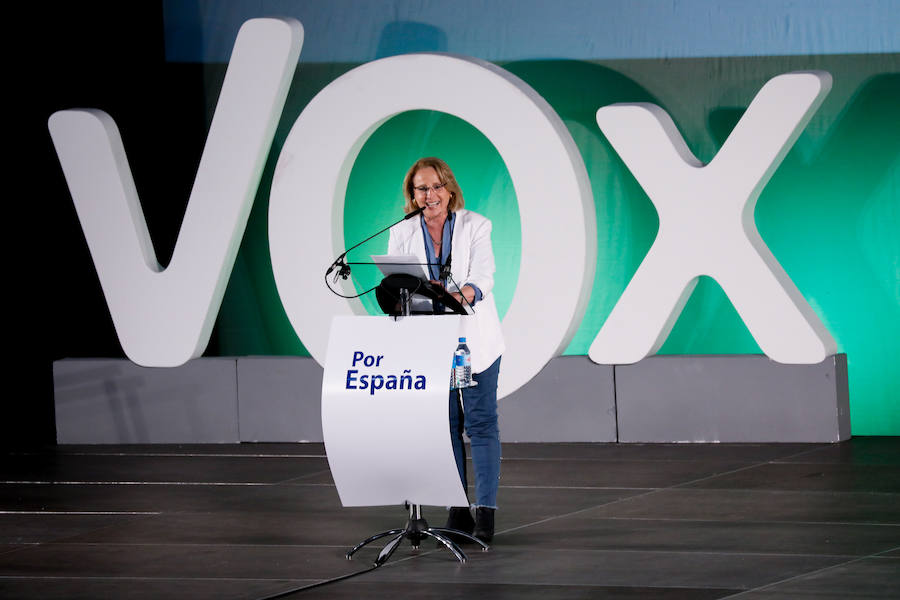 El presidente del partido vaticinó este domingo en Murcia que el día después de las elecciones generales «van a cerrar» muchas empresas de encuestas