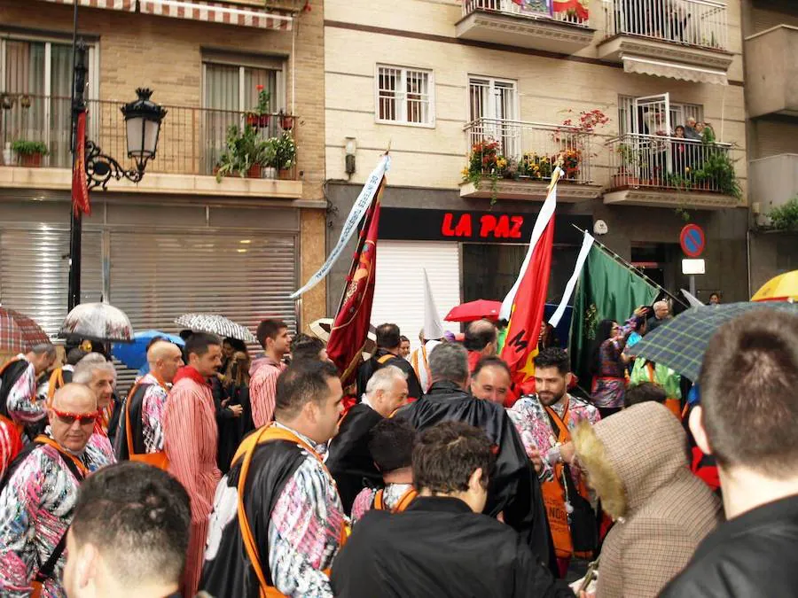 Los actos celebrados por los sardineros quedaron deslucidos a causa de las lluvias