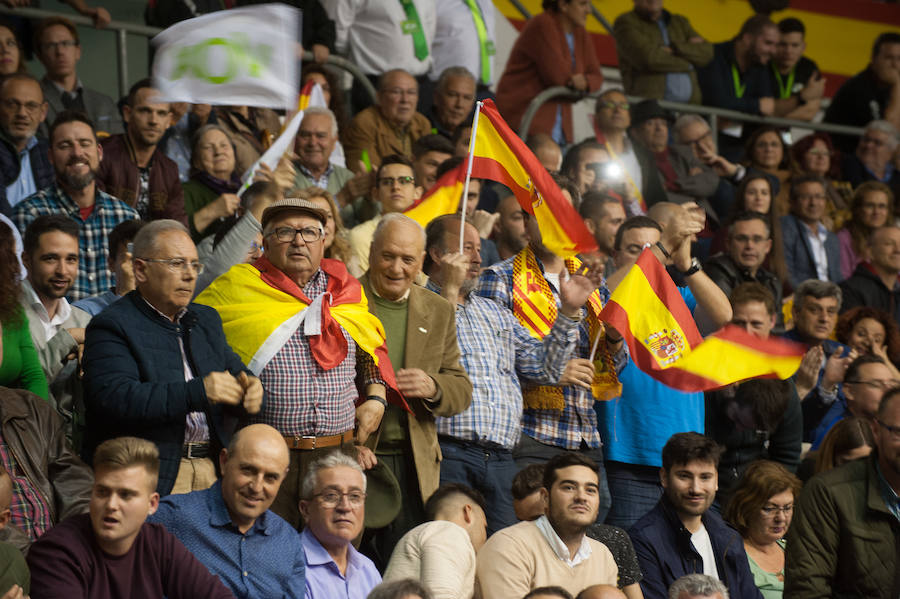 El presidente del partido vaticinó este domingo en Murcia que el día después de las elecciones generales «van a cerrar» muchas empresas de encuestas