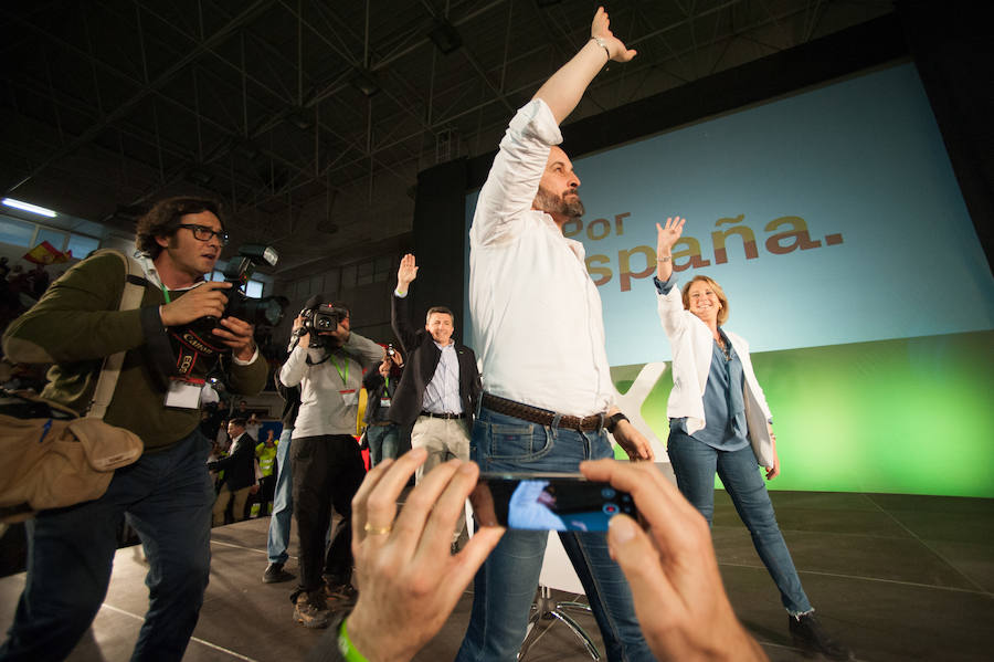 El presidente del partido vaticinó este domingo en Murcia que el día después de las elecciones generales «van a cerrar» muchas empresas de encuestas
