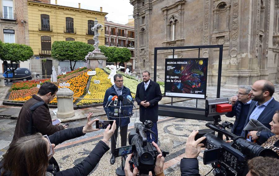 En la construcción de estos adornos se emplearon un millón de flores, 300.000 plantas de diversas variedades y 750 kilos de hortalizas