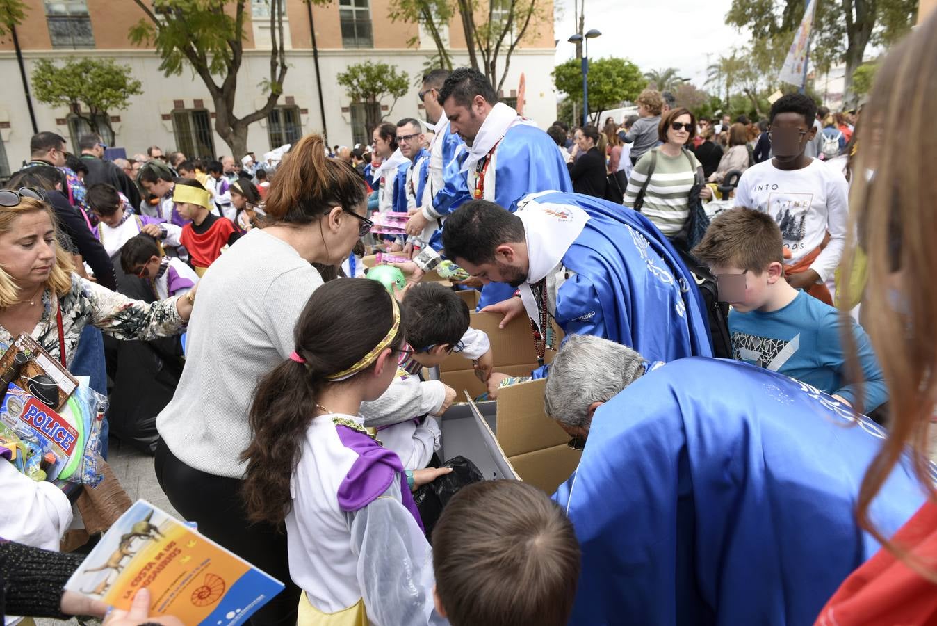 Los niños que están en acogida reciben más de 5.000 juguetes