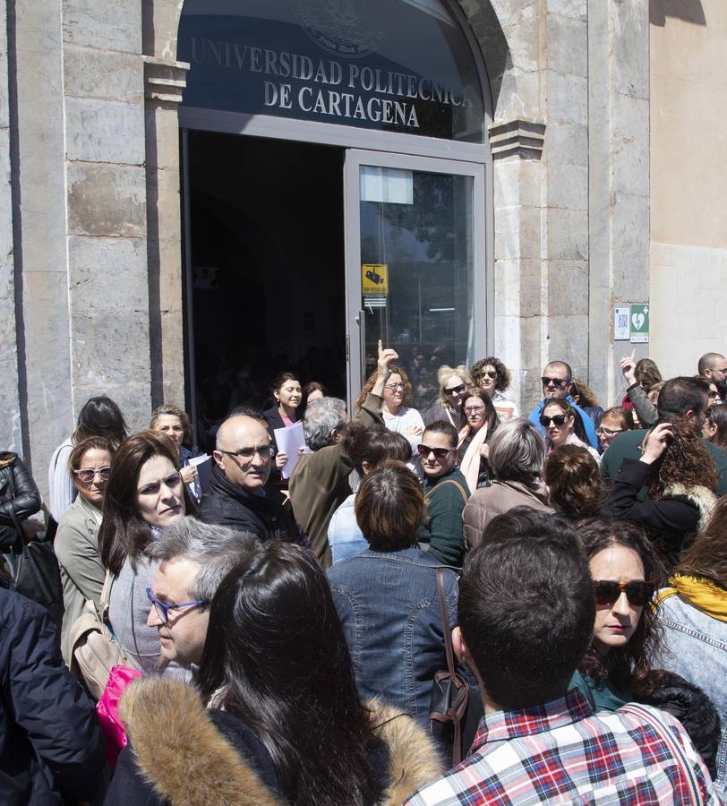 Hay 55 categorías en las que el Ayuntamiento quiere transformar en estables los puestos, que ahora están ocupados por interinos 