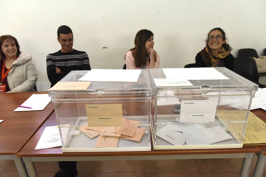 Los habitantes de Benizar, Otos, Mazuza y Casa Requena han cumplido su amenaza y han decidido no votar