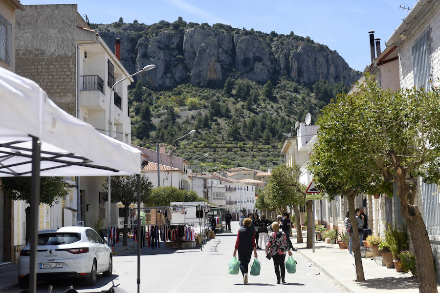 Los habitantes de Benizar, Otos, Mazuza y Casa Requena han cumplido su amenaza y han decidido no votar