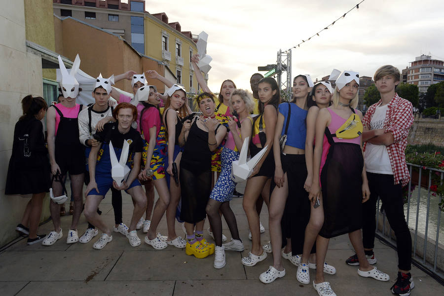 Los Molinos del Río de Murcia acoge la exposición 'Jóvenes diseñadores de la Región', incluida entre las propuestas del Warm Up