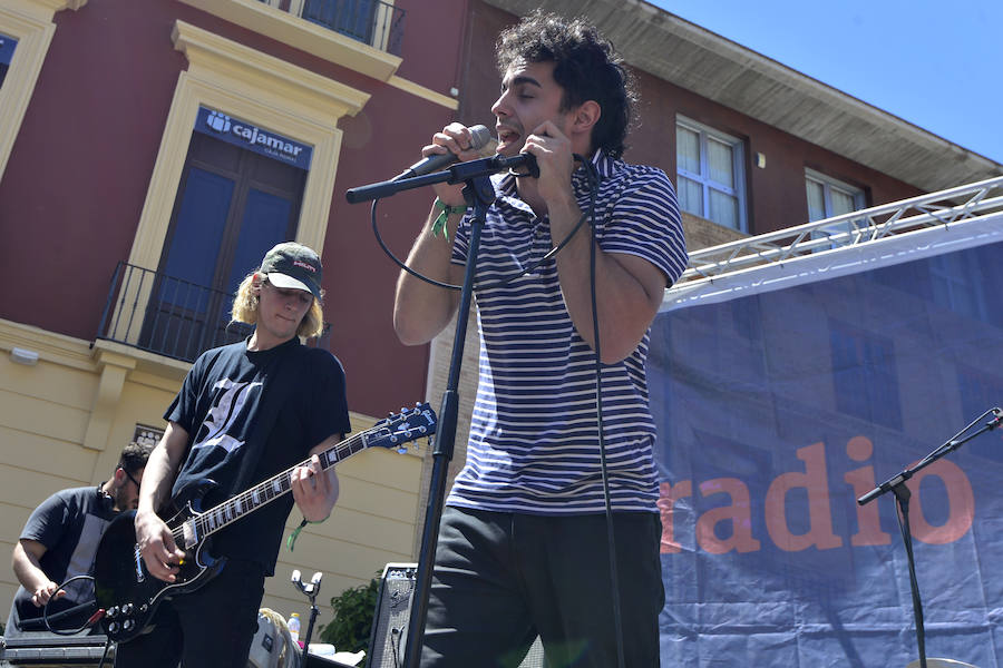 La banda madrileña protagoniza el último 'Secret Show' del festival en la plaza del Romea 