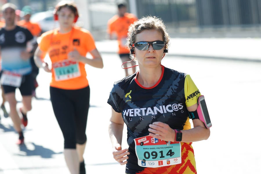 El ganador masculino completó la prueba en un tiempo de 32:19 minutos, por los 39:01 para la ganadora femenina