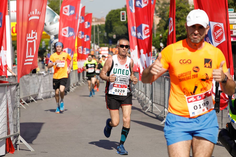 El ganador masculino completó la prueba en un tiempo de 32:19 minutos, por los 39:01 para la ganadora femenina